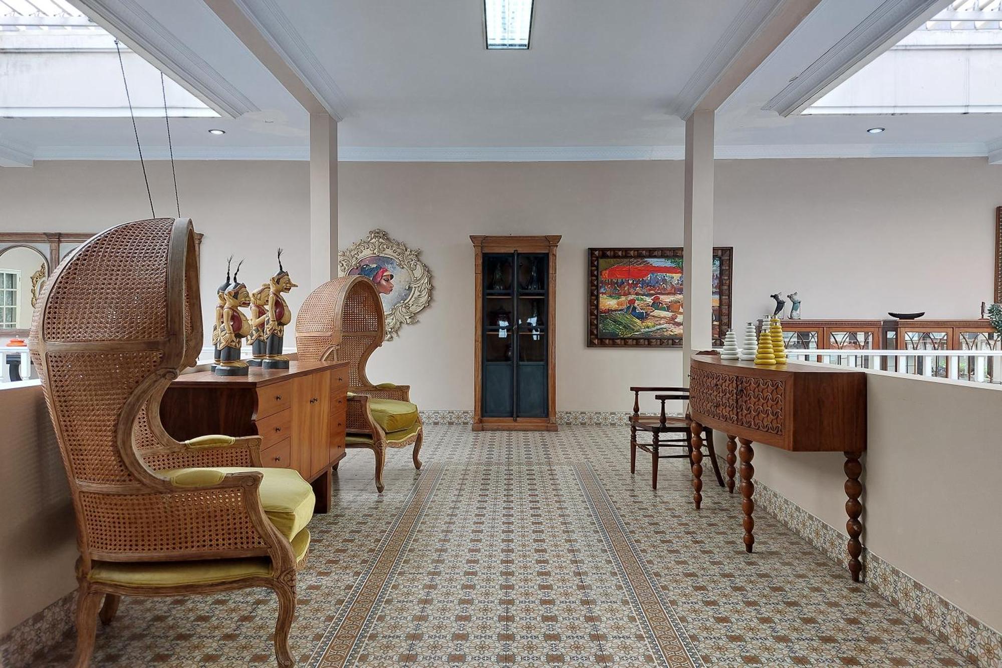Nonie'S Huis Hotel Medan Exterior photo
